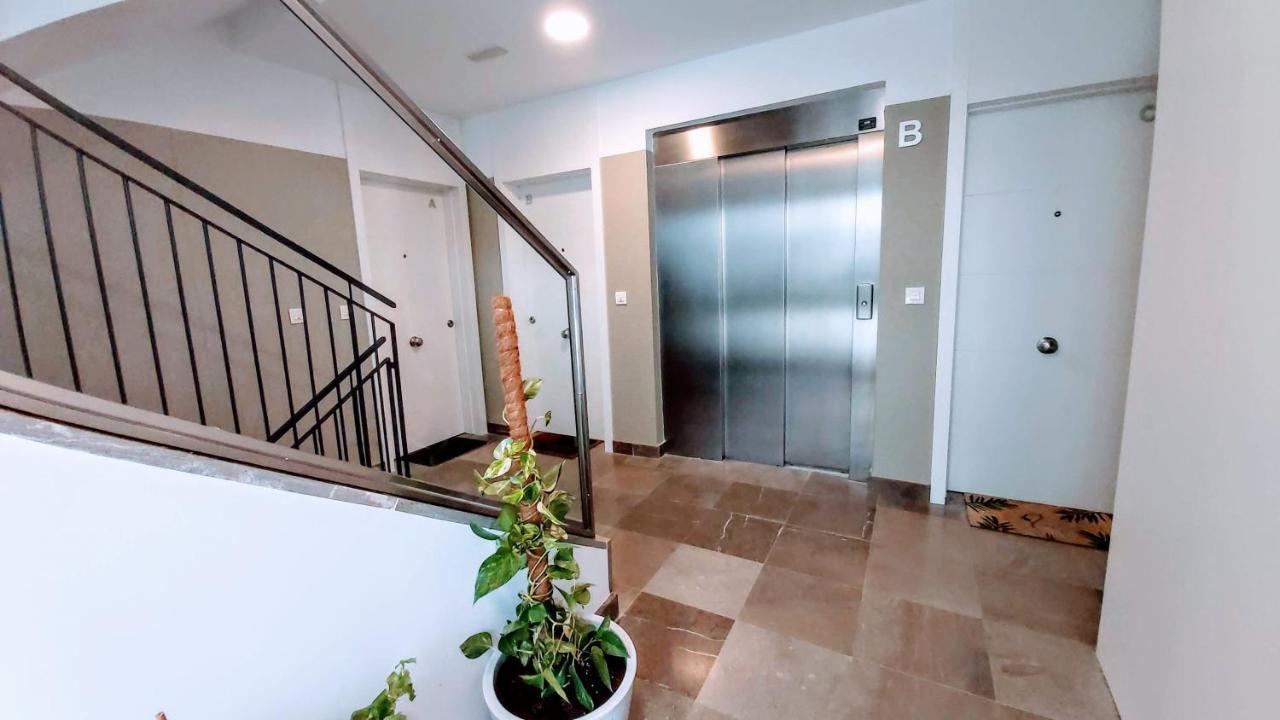 Апартаменти Deluxe Astoria Triana II Acogedor Y Tranquilo Севілья Екстер'єр фото